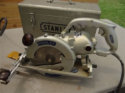 vintage stanley circular saw in metal box|Antique and Vintage Stanley Tools .